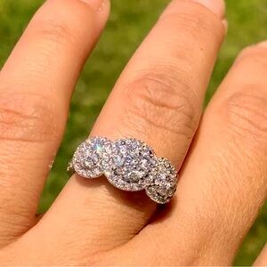 Sparkle Sparkle - Glamorous girls who want the showstopper ring 💍